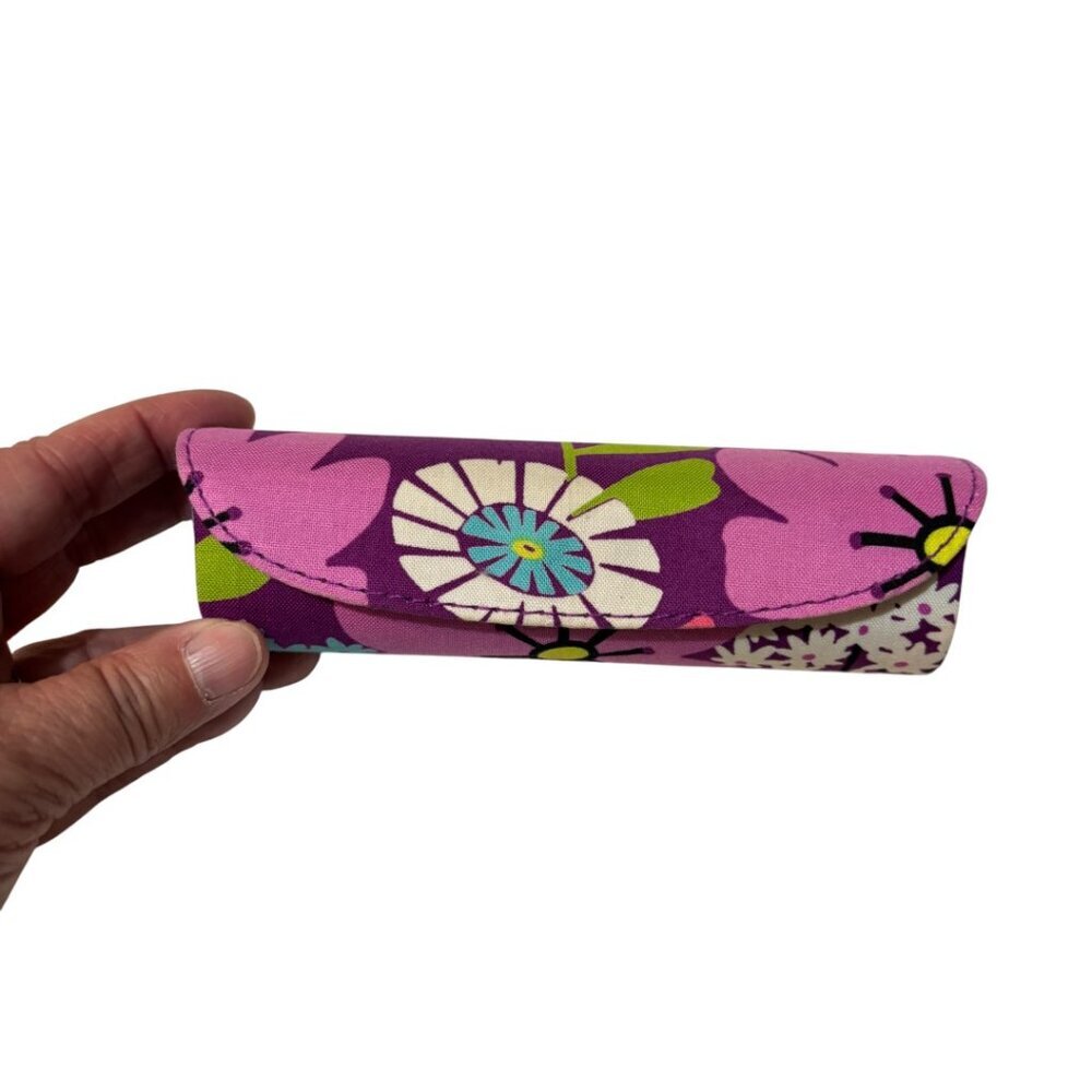Vera Bradley Glasses Case Snap Closure Flutterby